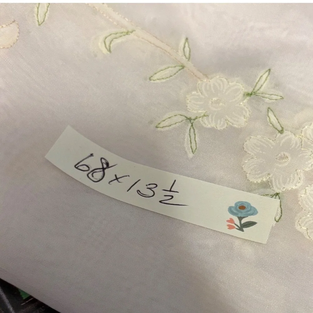 Vintage White Floral Embroidered Scalloped Sheer Tier and Valance Curtain Set